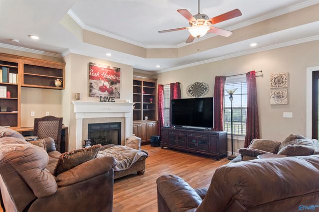 276 Brown Acres Road, Guntersville, AL 35976