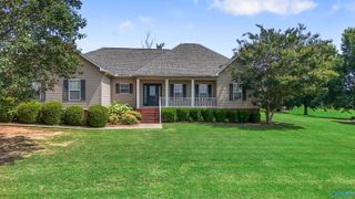 276 Brown Acres Road, Guntersville, AL 35976