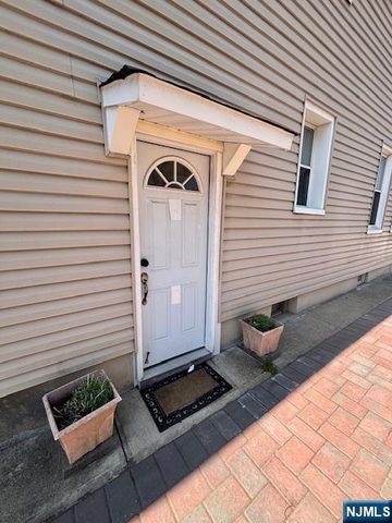 69 Miller Avenue 1R, Elmwood Park, NJ 07407