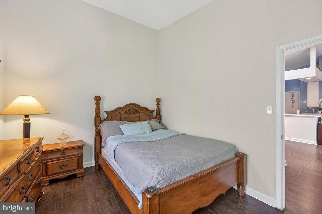 Image 19 of property listing at 3323 SIR THOMAS DR #3-A-41, Silver Spring, MD 20904