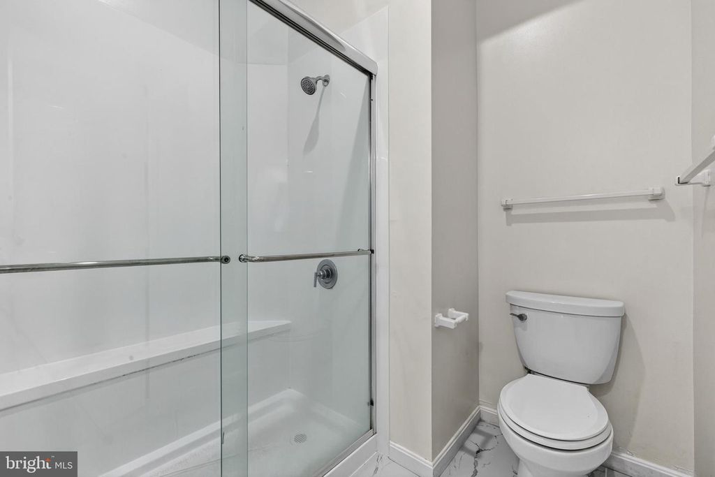 Image 22 of property listing at 3323 SIR THOMAS DR #3-A-41, Silver Spring, MD 20904