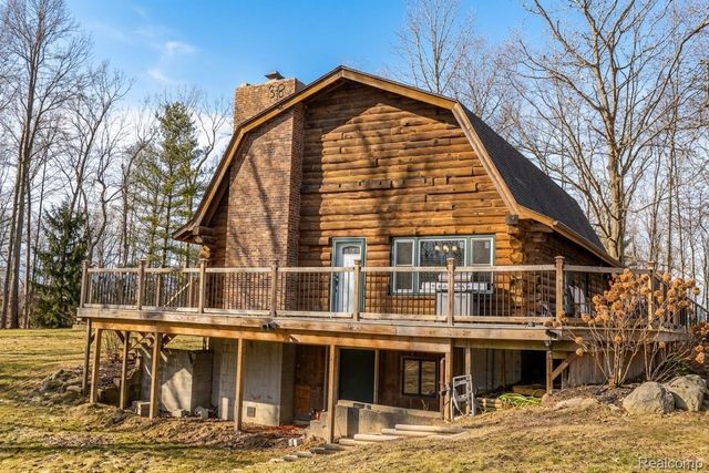 14830 County Line Road, Burns Township, MI 48418
