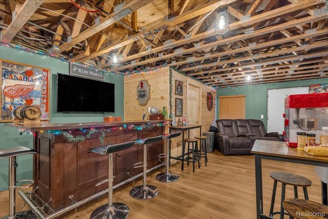 14830 County Line Road, Burns Township, MI 48418