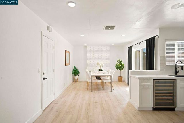 113 Larsen Cir, Vallejo, CA 94589