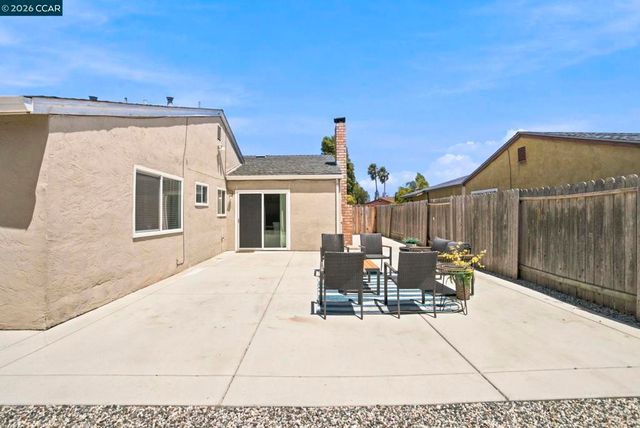 113 Larsen Cir, Vallejo, CA 94589
