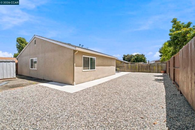 113 Larsen Cir, Vallejo, CA 94589