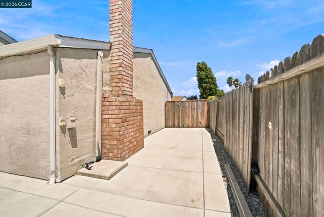 113 Larsen Cir, Vallejo, CA 94589