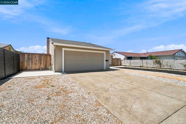 113 Larsen Cir, Vallejo, CA 94589