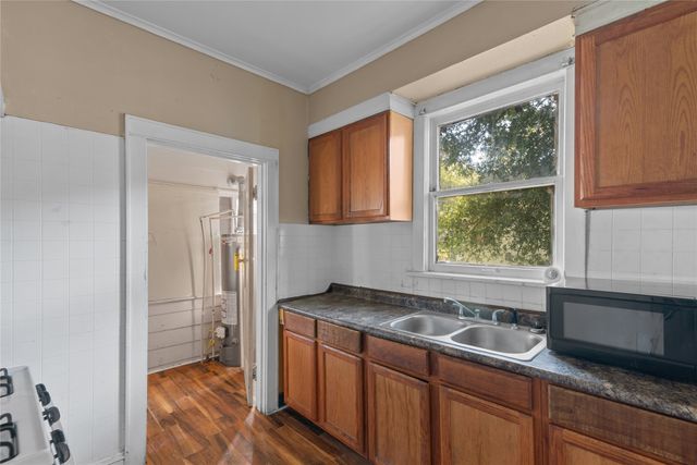 147 E Lister Street, Shreveport, LA 71101