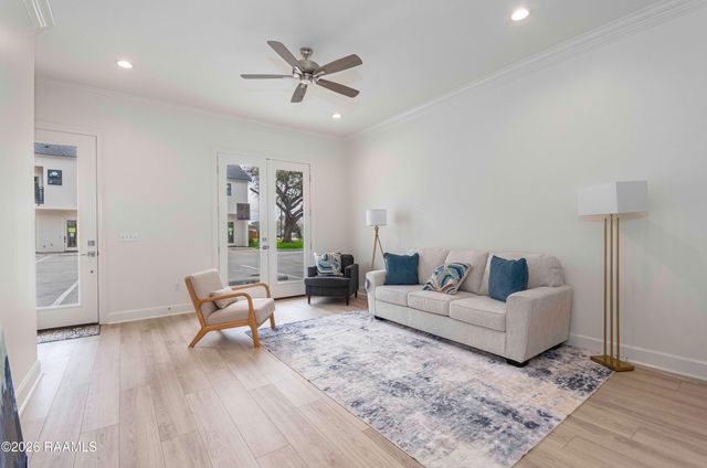 1510 Kaliste Saloom Road 406, Lafayette, LA 70508