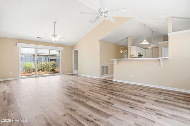 803 Spy Glass Court, Wilmington, NC 28411