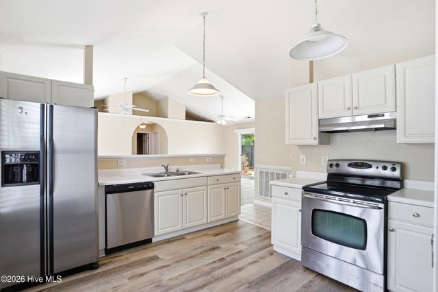 803 Spy Glass Court, Wilmington, NC 28411