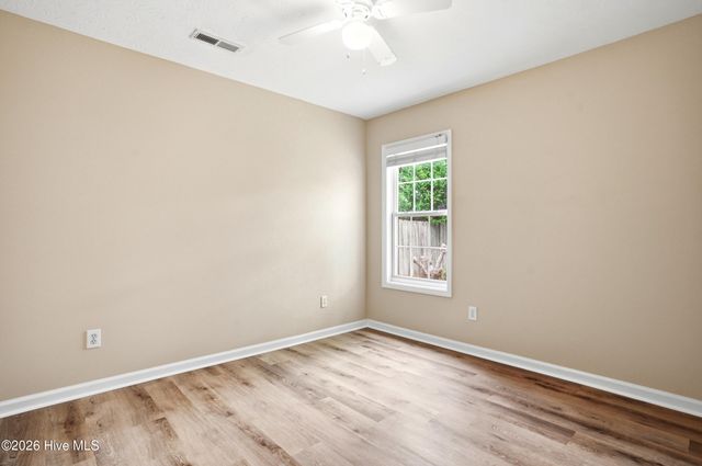 803 Spy Glass Court, Wilmington, NC 28411