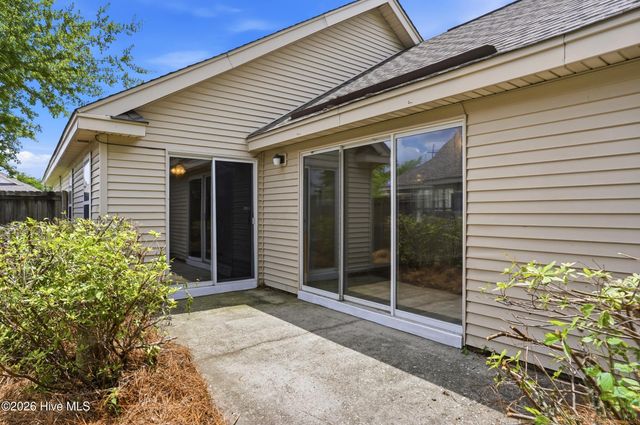 803 Spy Glass Court, Wilmington, NC 28411