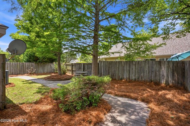 803 Spy Glass Court, Wilmington, NC 28411