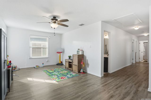 367 Hunters Ranch E, San Antonio, TX 78253