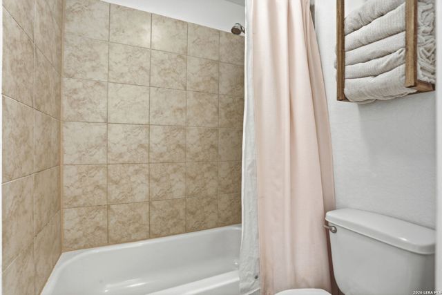 367 Hunters Ranch E, San Antonio, TX 78253