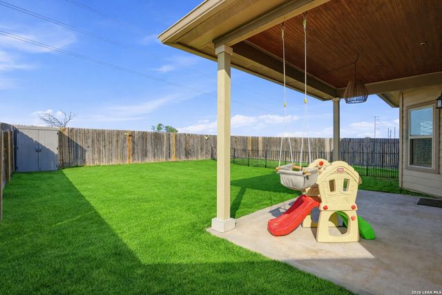 367 Hunters Ranch E, San Antonio, TX 78253