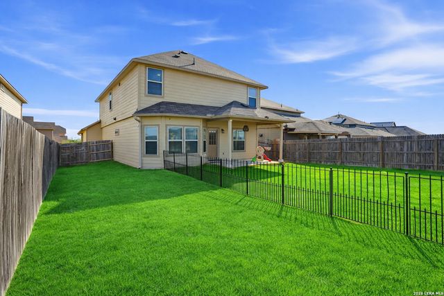 367 Hunters Ranch E, San Antonio, TX 78253