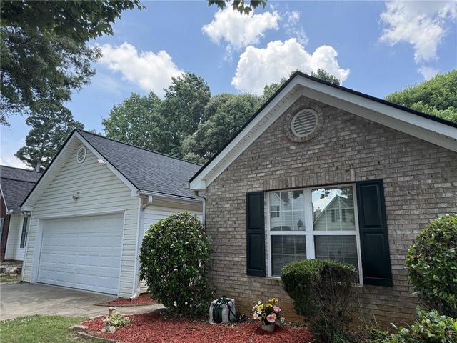 970 Meadow Walk Avenue, Lawrenceville, GA 30044