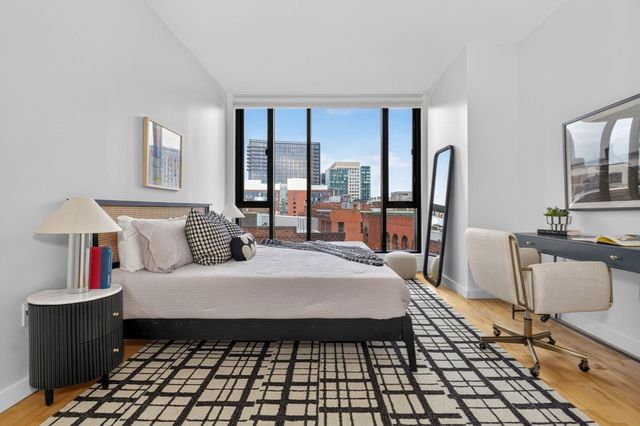 346 Congress 604, Boston, MA 02210