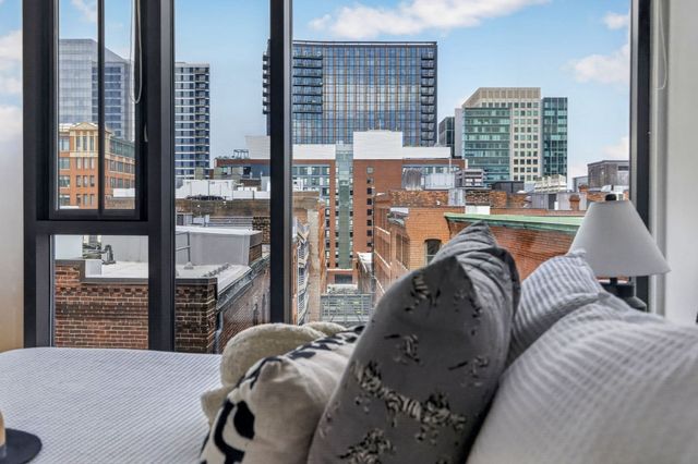 346 Congress 604, Boston, MA 02210