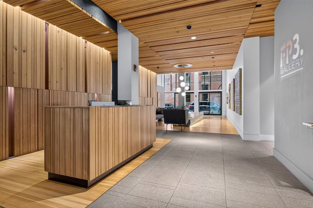 346 Congress 604, Boston, MA 02210