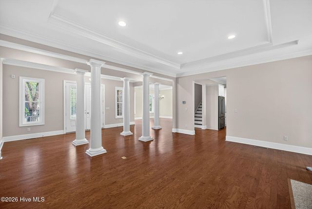 135 Great Oak Drive, Hampstead, NC 28443