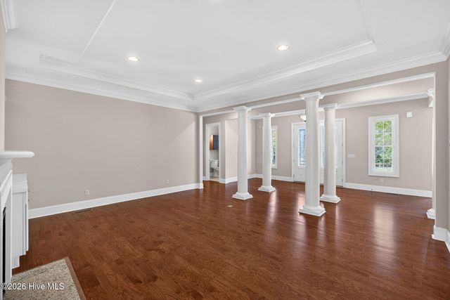 135 Great Oak Drive, Hampstead, NC 28443