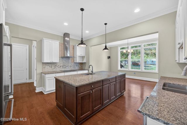 135 Great Oak Drive, Hampstead, NC 28443