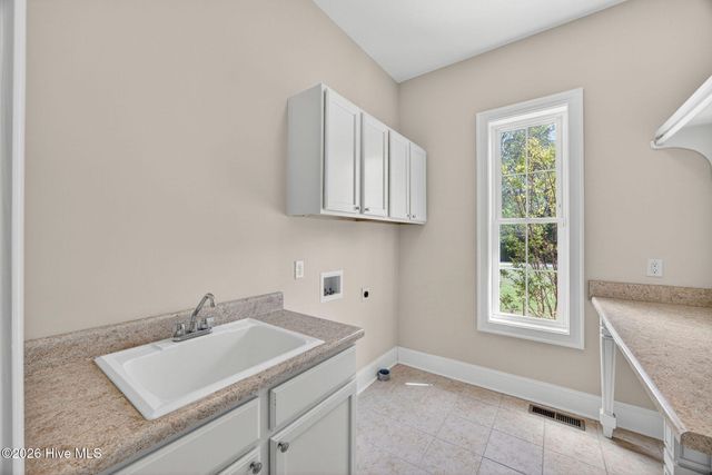 135 Great Oak Drive, Hampstead, NC 28443