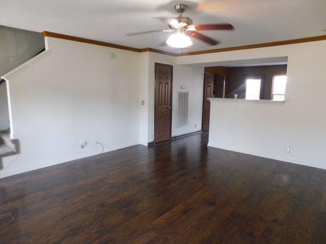 4112 Nir Shreibman Blvd, La Vergne, TN 37086