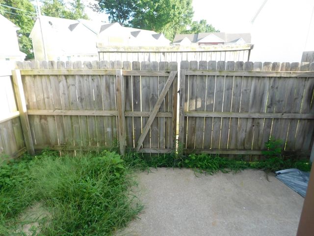 4112 Nir Shreibman Blvd, La Vergne, TN 37086