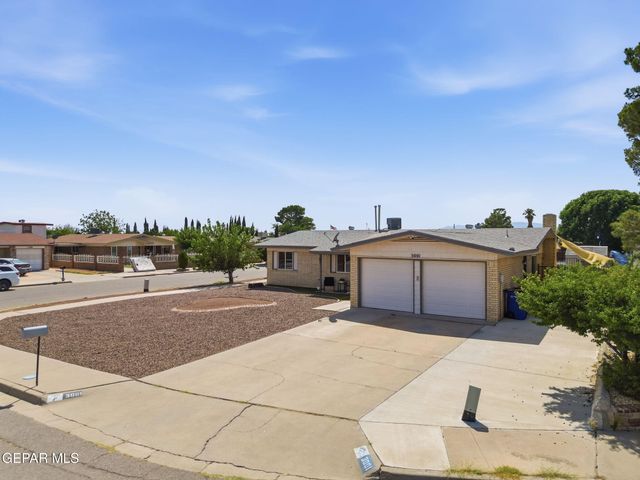 3001 RED CORAL Way, El Paso, TX 79936