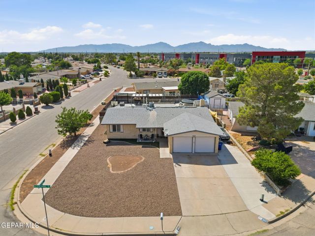 3001 RED CORAL Way, El Paso, TX 79936