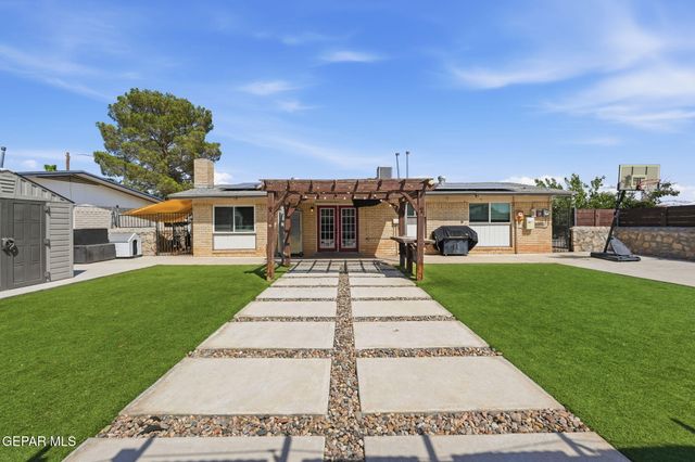 3001 RED CORAL Way, El Paso, TX 79936
