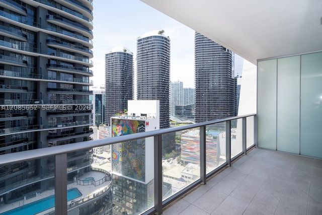 1010 Brickell Ave 2508, Miami, FL 33131