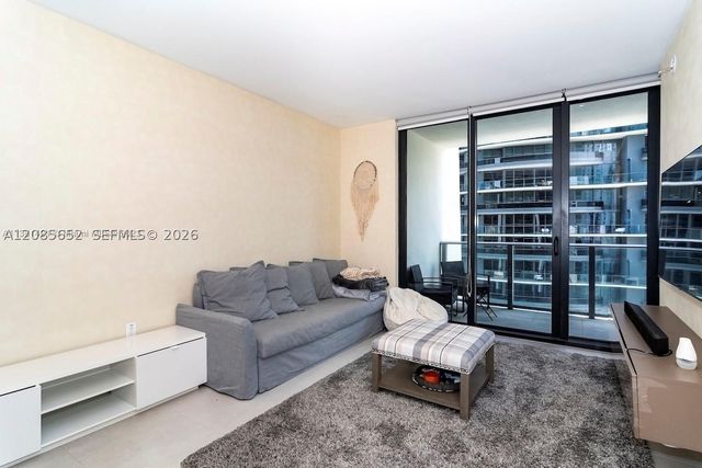 1010 Brickell Ave 2508, Miami, FL 33131