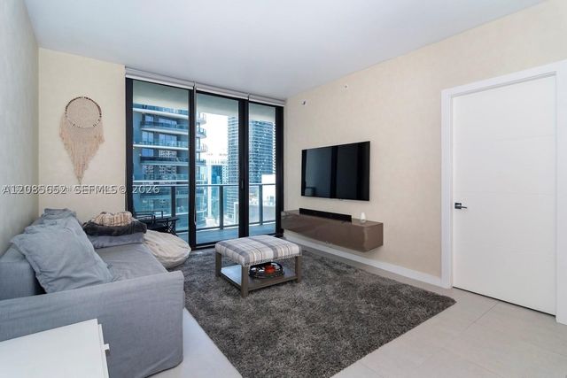 1010 Brickell Ave 2508, Miami, FL 33131