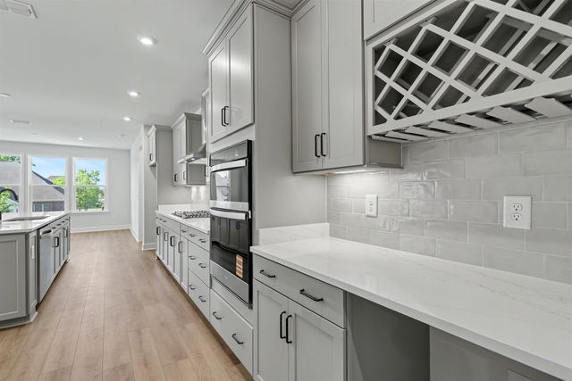 1505 Crested Iris Way, North Myrtle Beach, SC 29582