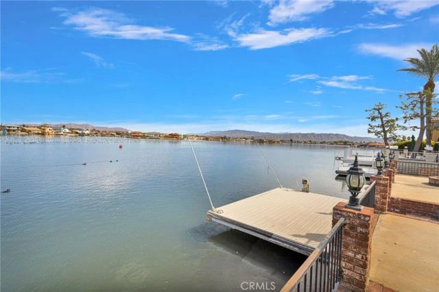18063 Mariner Drive, Victorville, CA 92395