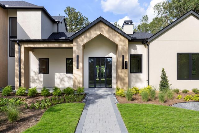 318 Paradise Isle, Montgomery, TX 77316