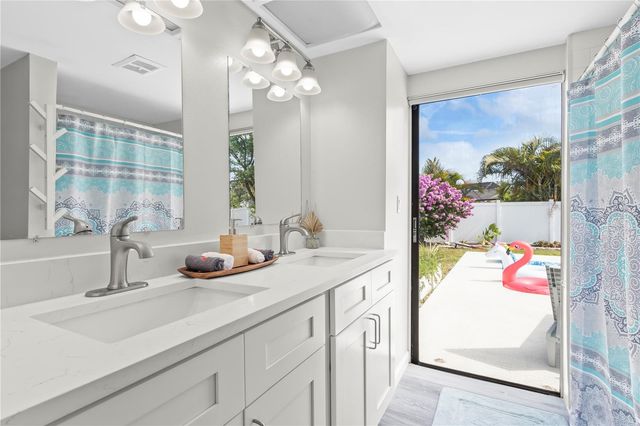 1372 TENBY WAY, Palm Harbor, FL 34683