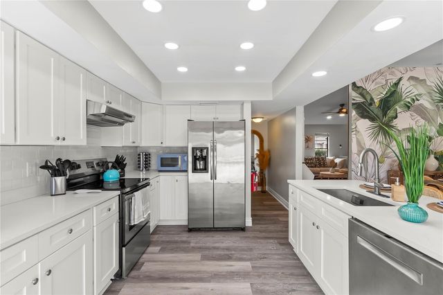 1372 TENBY WAY, Palm Harbor, FL 34683