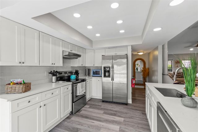 1372 TENBY WAY, Palm Harbor, FL 34683