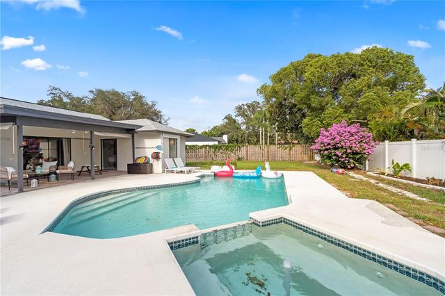 1372 TENBY WAY, Palm Harbor, FL 34683