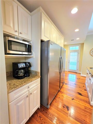 397 Misty Harbor Blvd, Woodbine, GA 31569