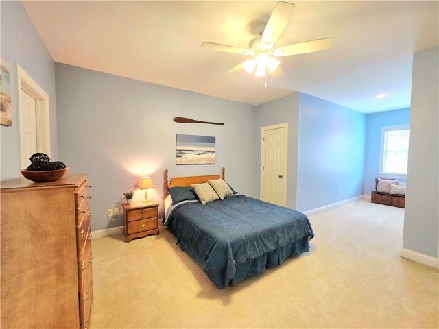 397 Misty Harbor Blvd, Woodbine, GA 31569