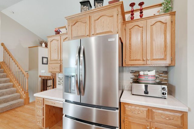 707 Chalupsky Avenue SE, New Prague, MN 56071