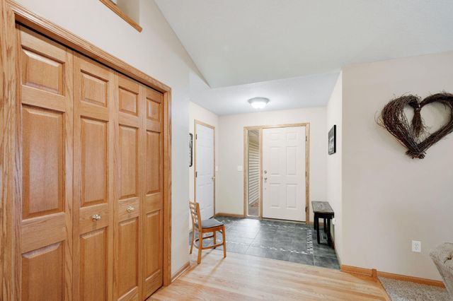 707 Chalupsky Avenue SE, New Prague, MN 56071